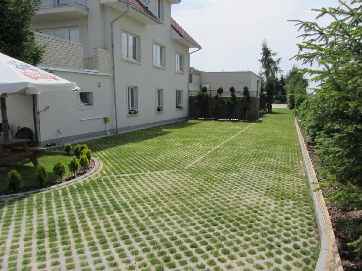 Pokoj Vivat Mierzyn  Экстерьер фото