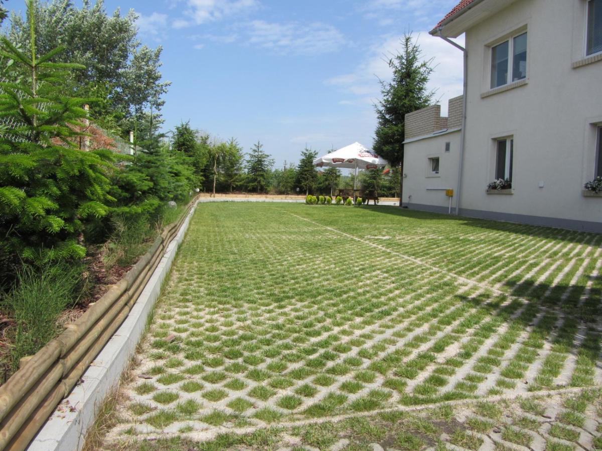 Pokoj Vivat Mierzyn  Экстерьер фото